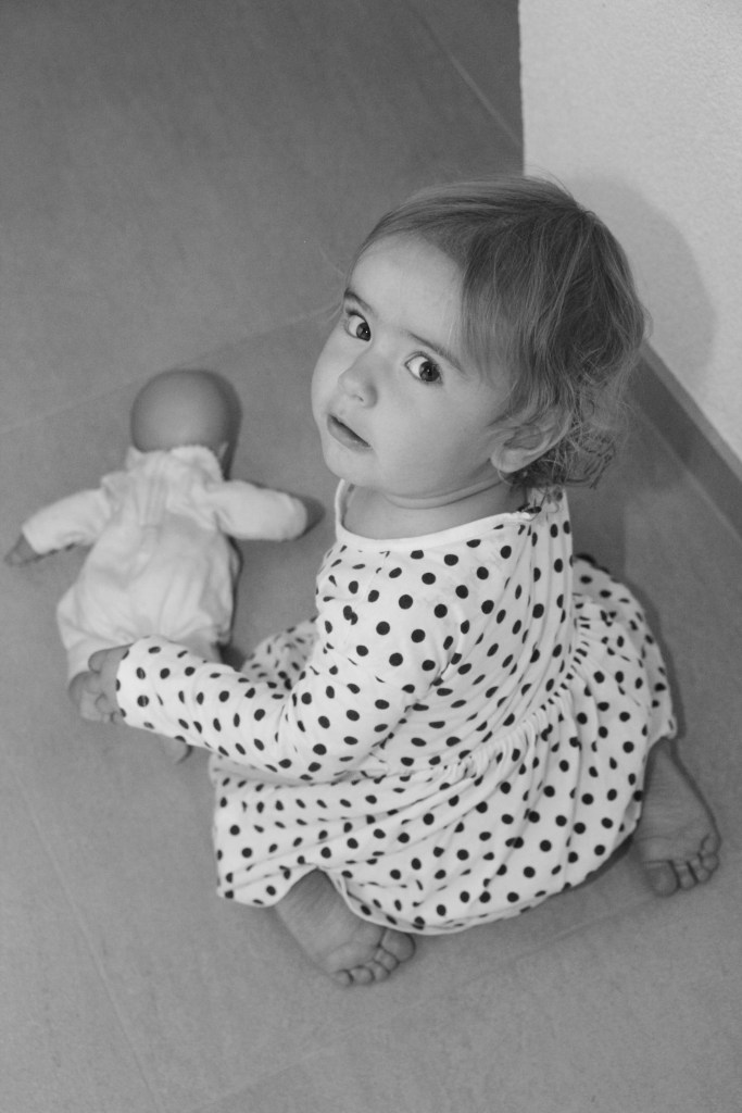 pokadot and toes (1 of 1)